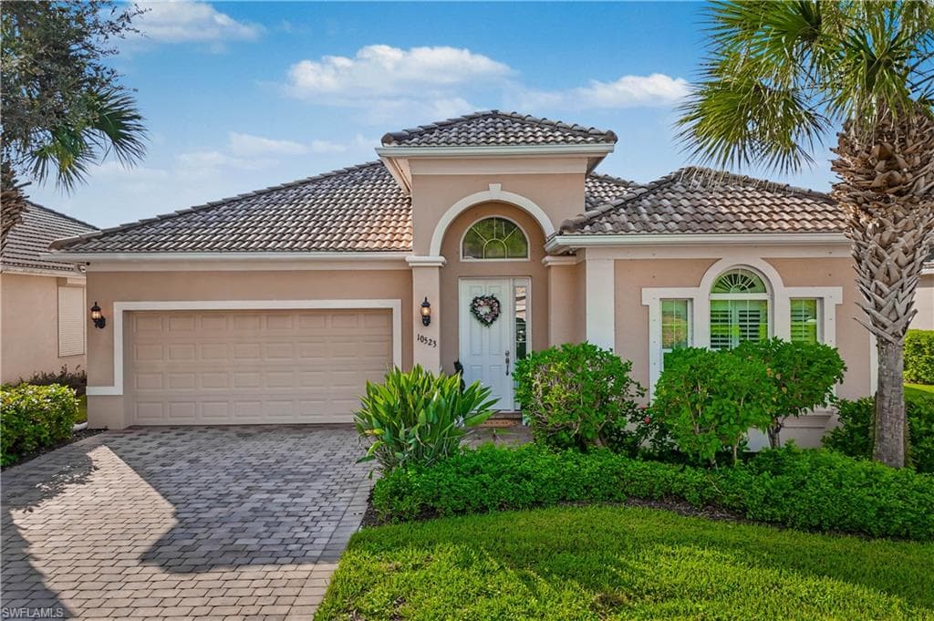 10523 Yorkstone Dr, Bonita Springs