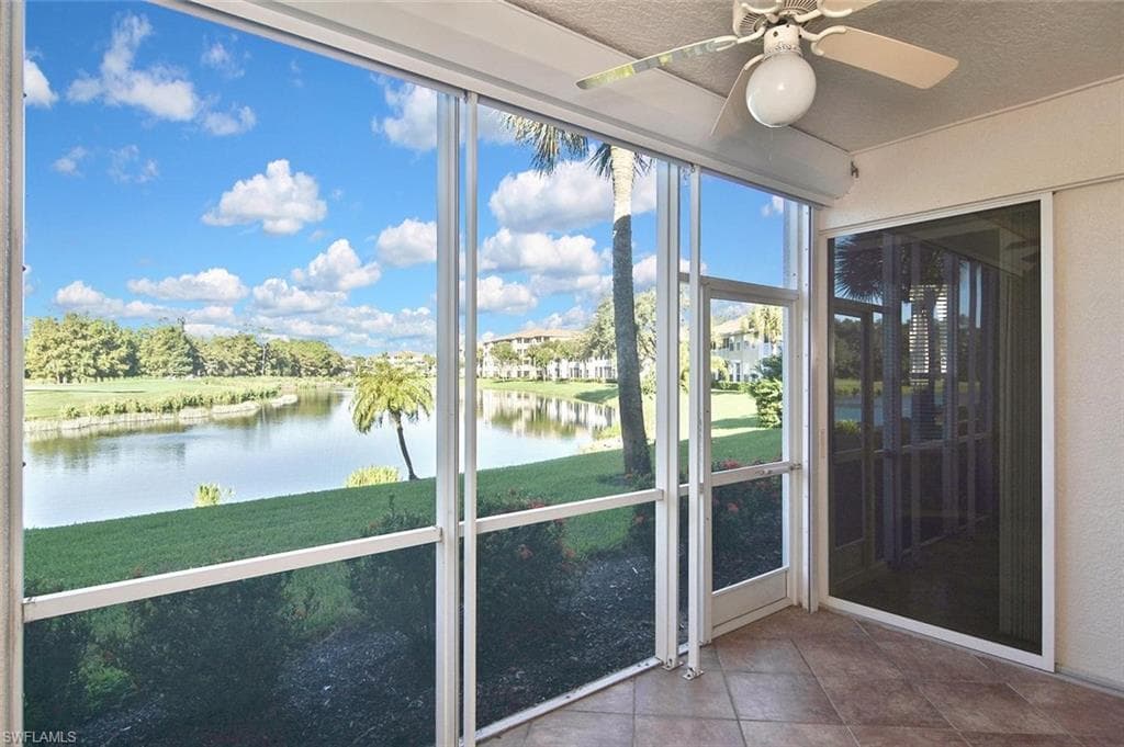3860 Sawgrass Way #2615, Naples