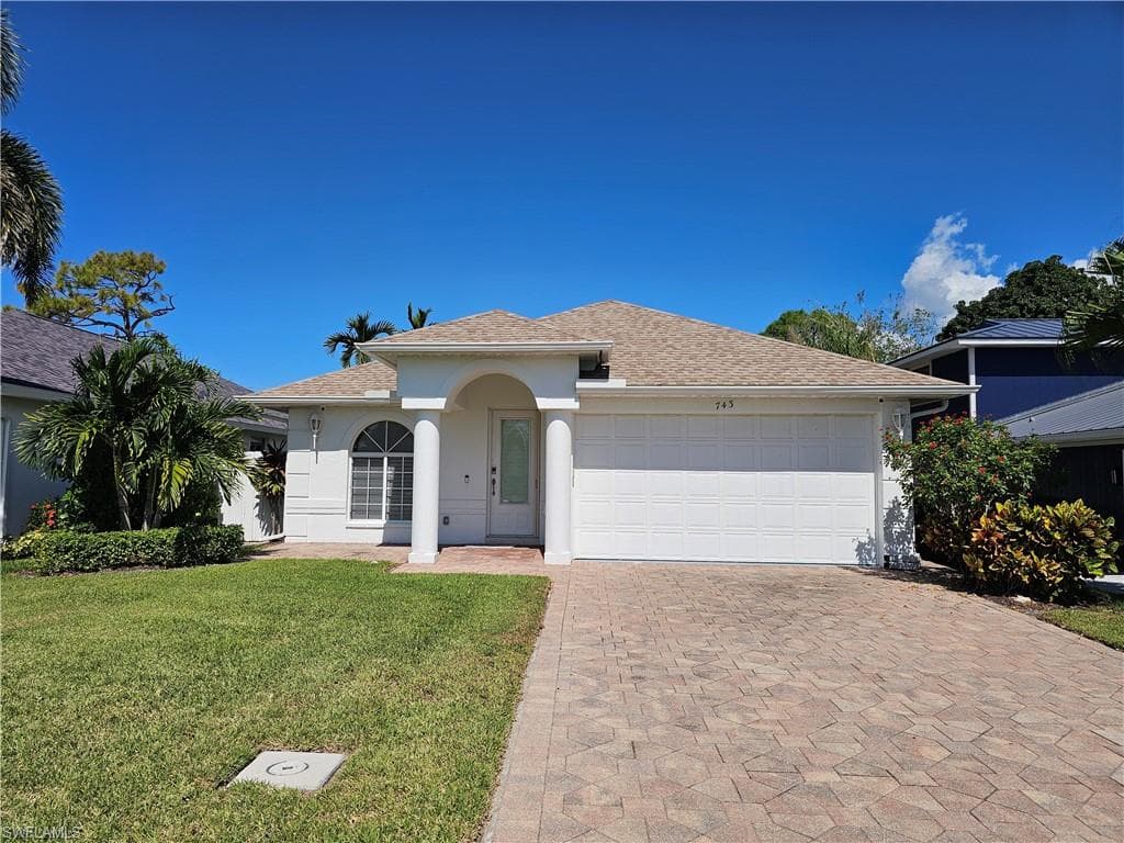 743 98th Ave, Naples