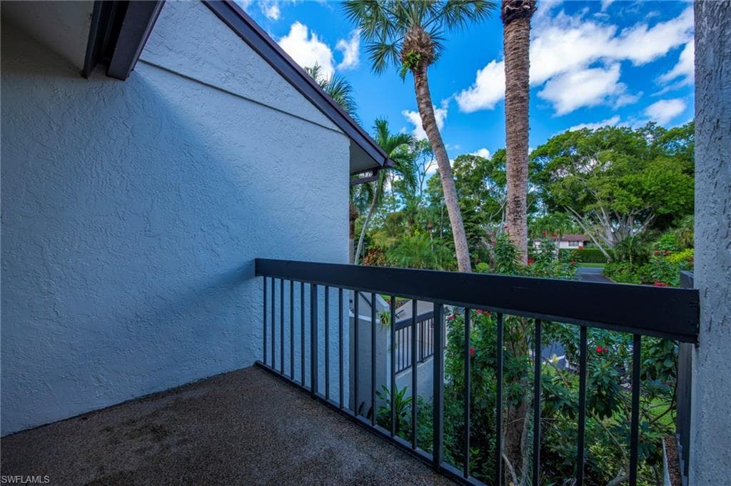 1798 Kings Lake Blvd #203, Naples, photo 2