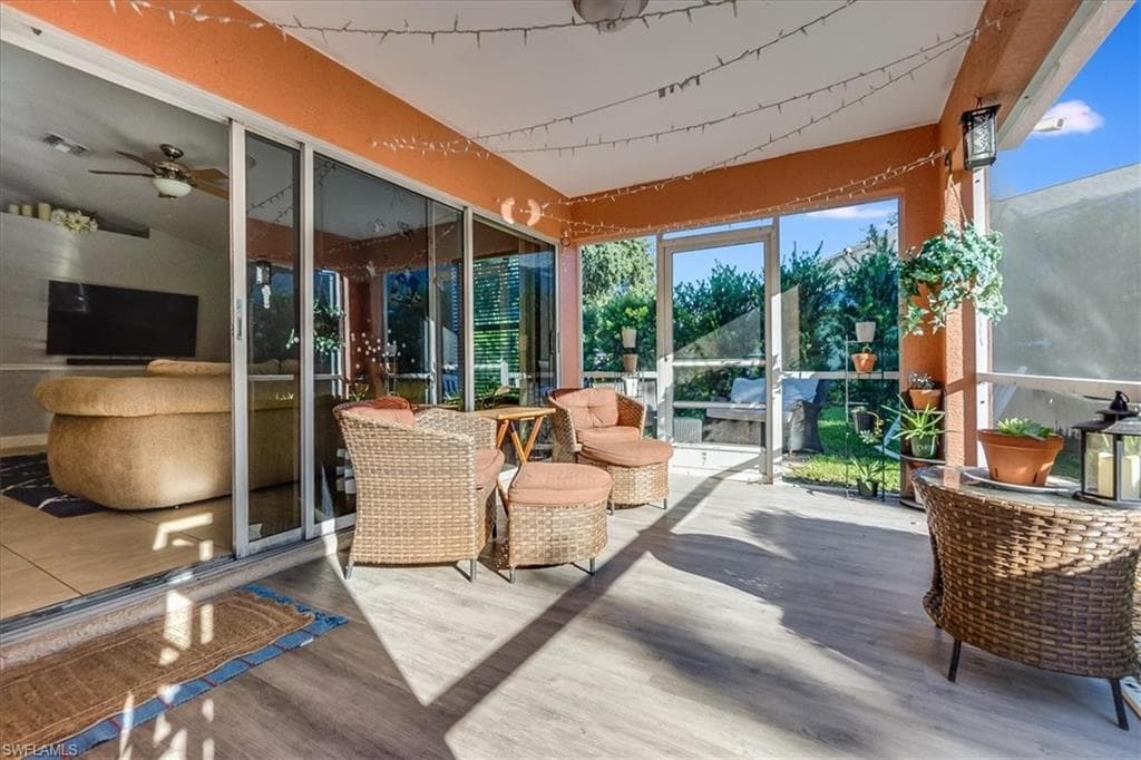 9230 Middle Oak Dr, Fort Myers, photo 2