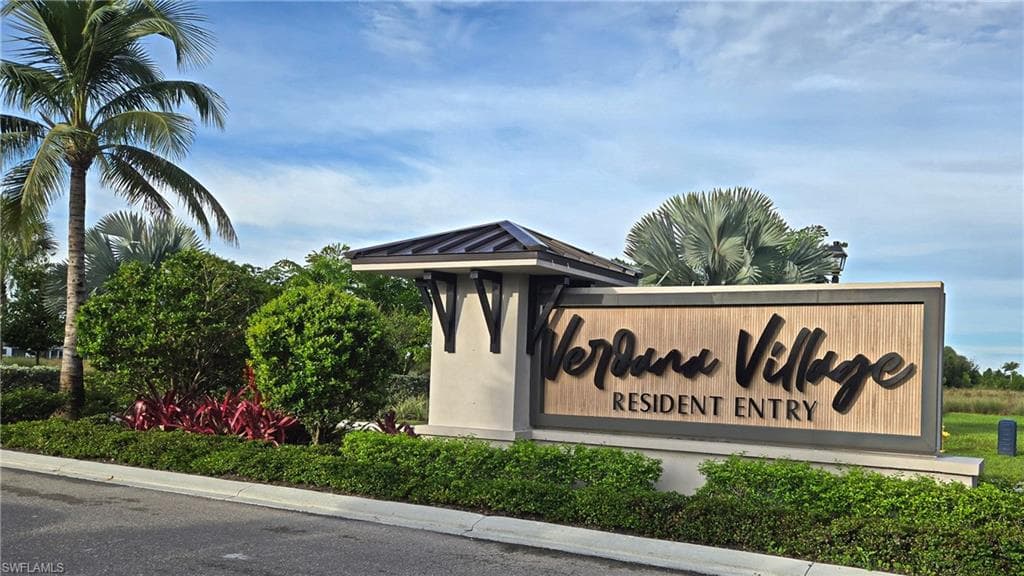 19243 Gentry Pl, Estero, photo 2