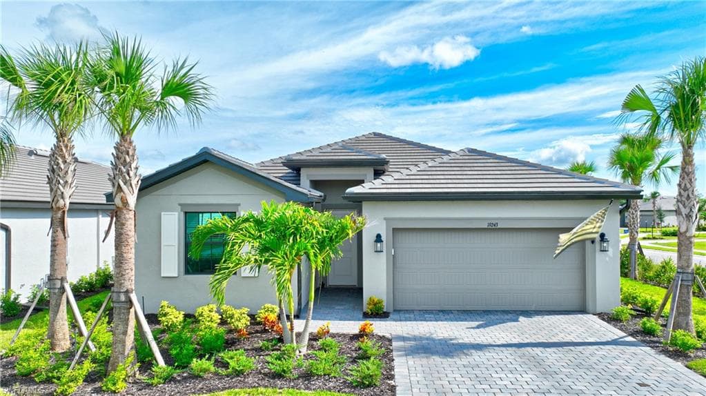 19243 Gentry Pl, Estero