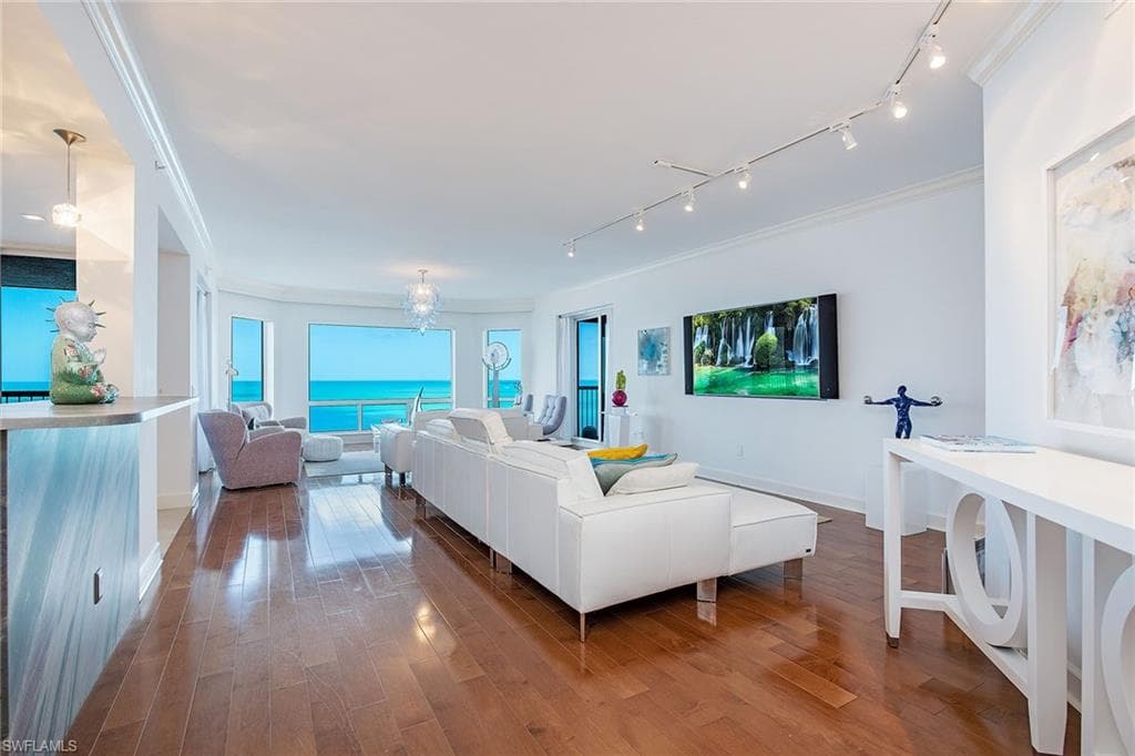 8473 Bay Colony Dr #1602, Naples, photo 2