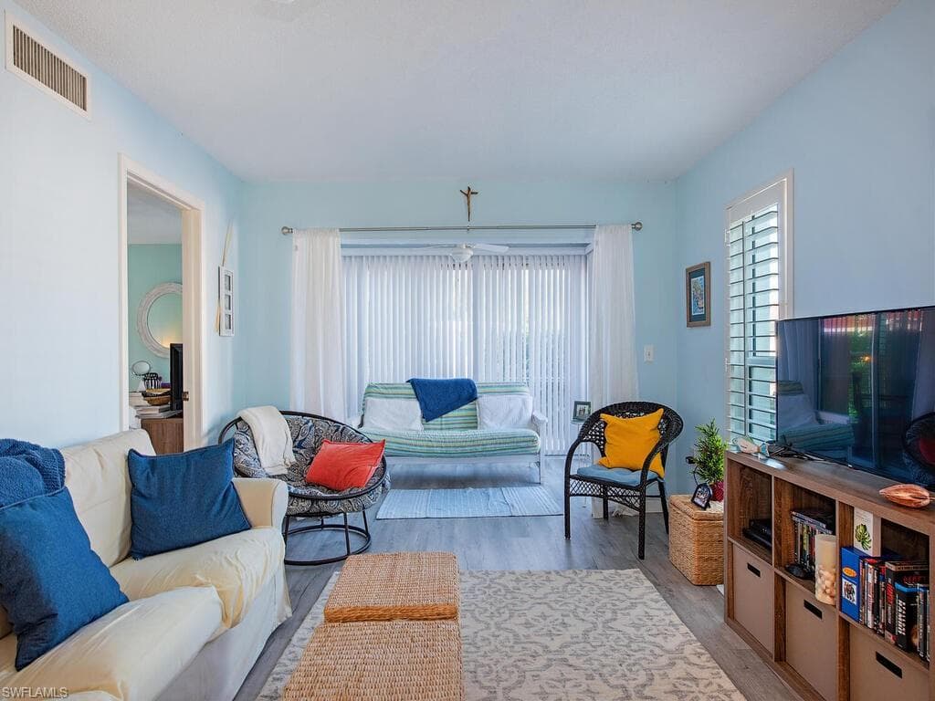 53 High Point Cir #101, Naples, photo 3