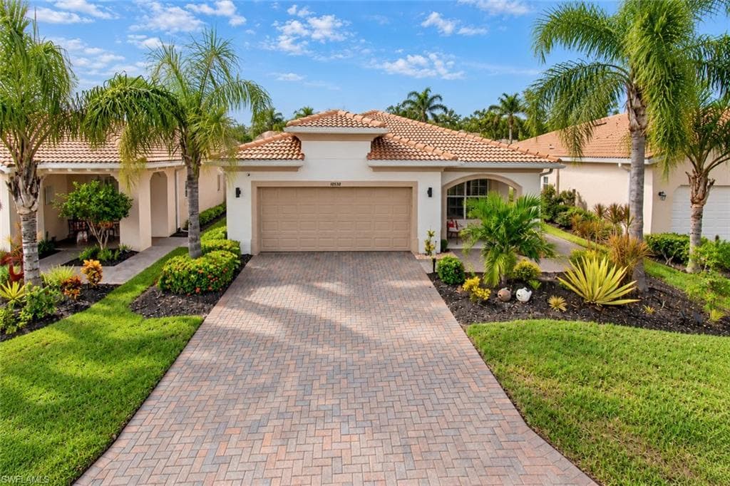 10550 Prato Dr, Fort Myers, photo 2