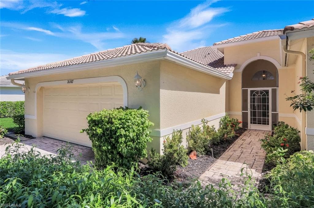 26367 Clarkston Dr, Bonita Springs, photo 2