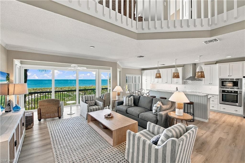 137 Barefoot Cir #4-8, Bonita Springs, photo 3