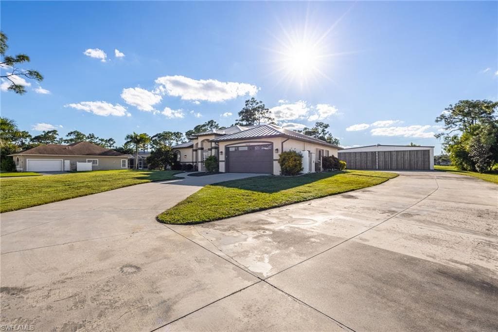 18839 Baseleg Ave, North Fort Myers, photo 2