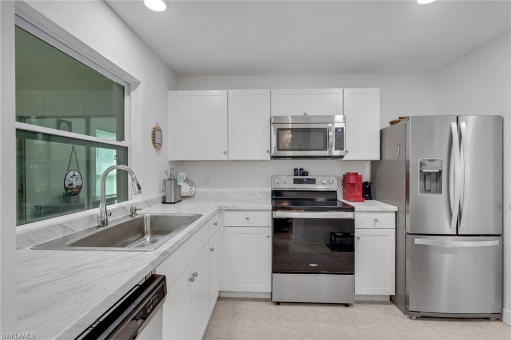 3980 Estero Bay Ln #f23, Naples, photo 2