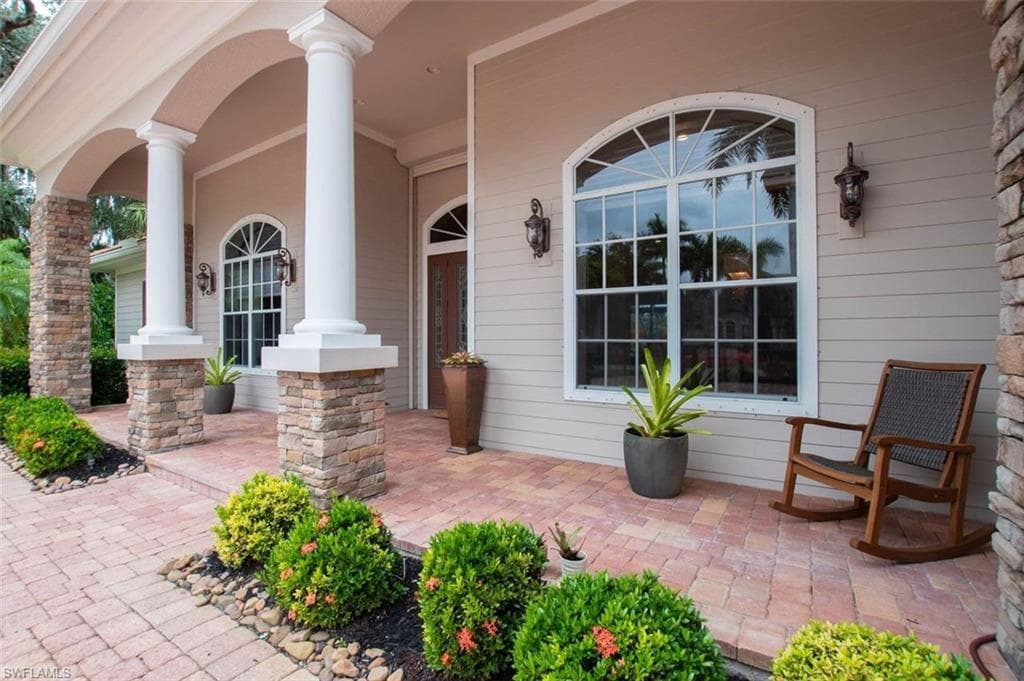 3750 Mossy Oak Dr, Fort Myers, photo 3