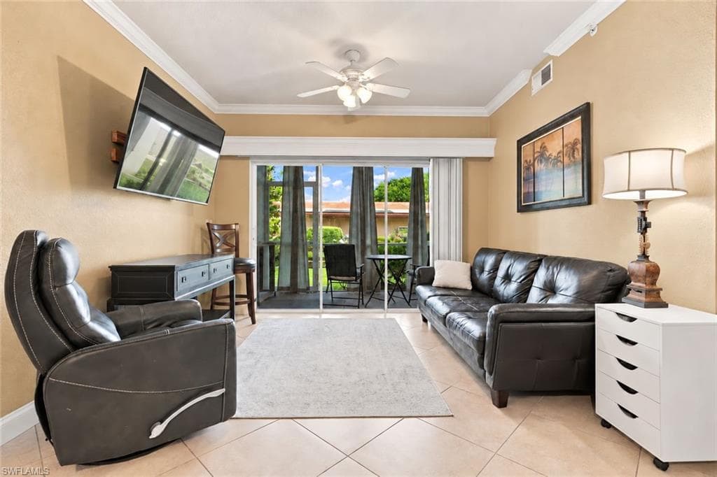 4635 Saint Croix Ln #1216, Naples