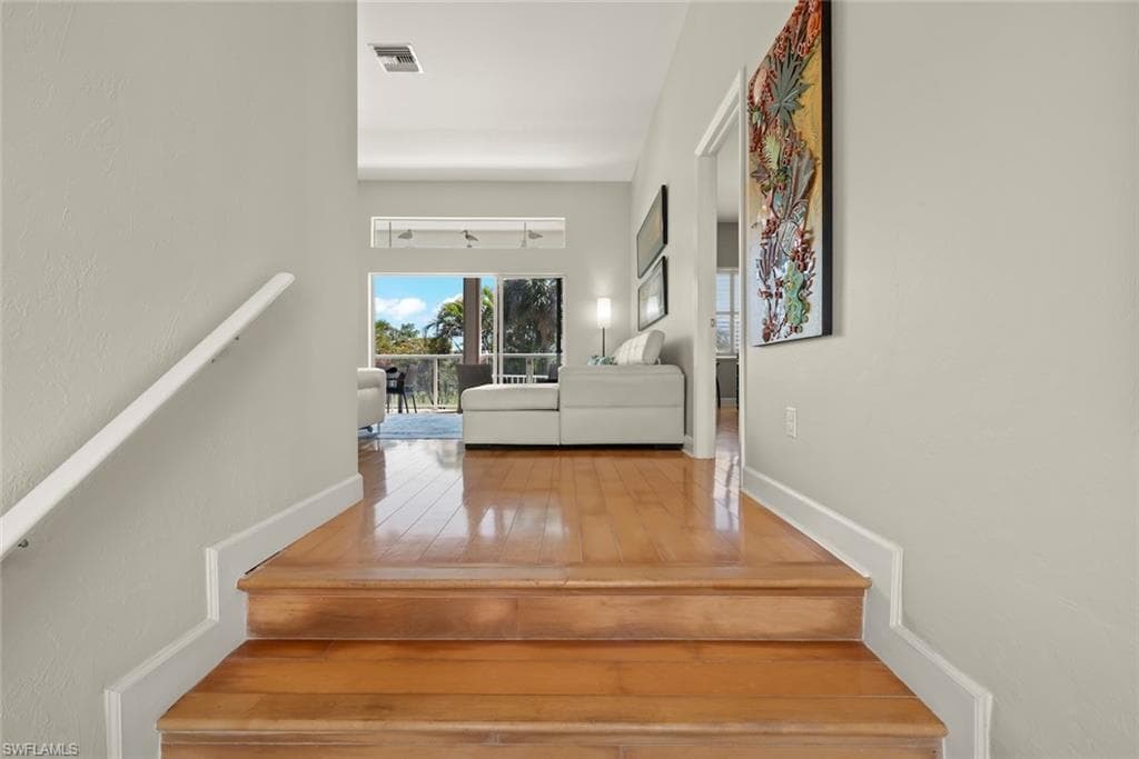 1300 Par View Dr, Sanibel, photo 2