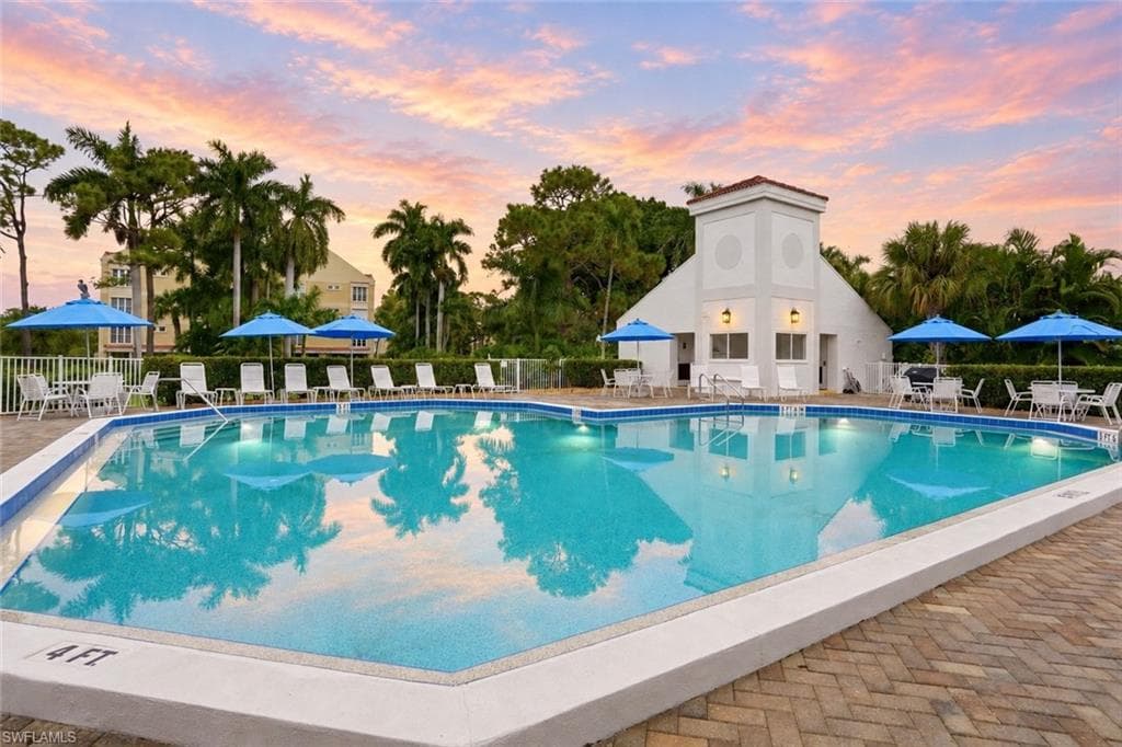 4600 Yacht Harbor Dr #412, Naples
