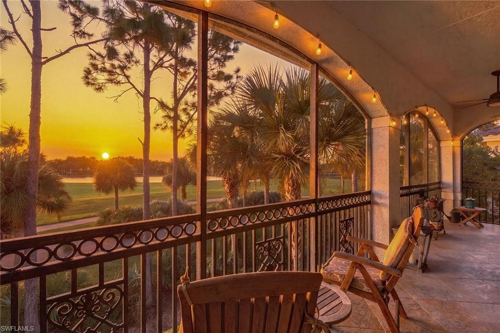 9090 Cascada Way #202, Naples, photo 2