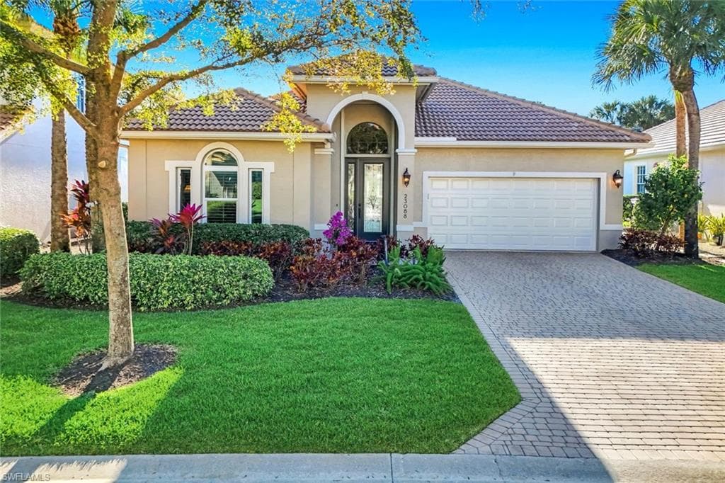 23088 Tree Crest Ct, Estero, photo 2