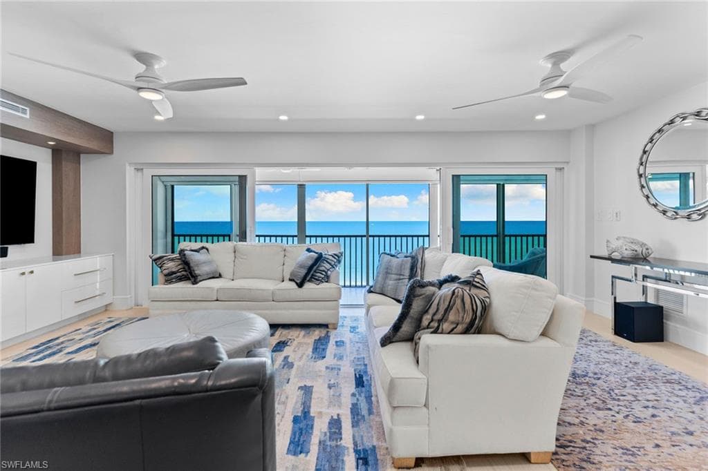 2171 Gulf Shore Blvd #603, Naples, photo 3