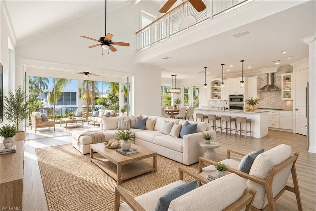 1287 Grand Canal Dr, Naples