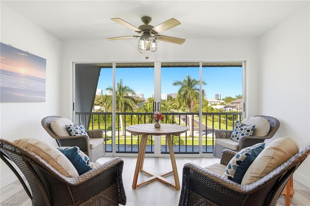 4200 Belair Ln #303, Naples, photo 2