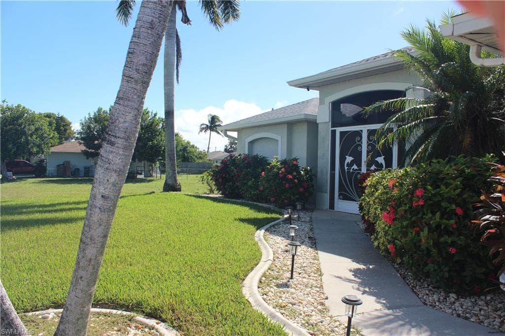 140 31st St, Cape Coral, photo 3