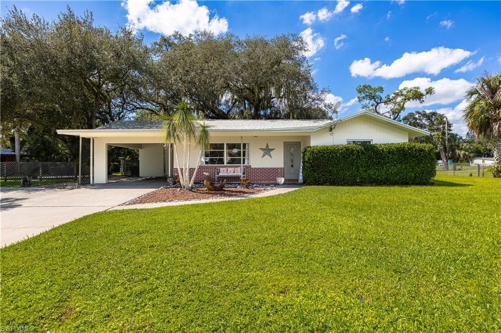 5080 Prevatt Ln, Fort Myers