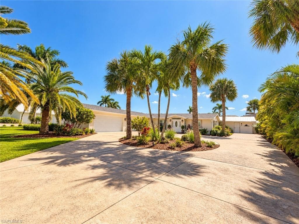 1757 Seafan Cir, North Fort Myers, photo 3