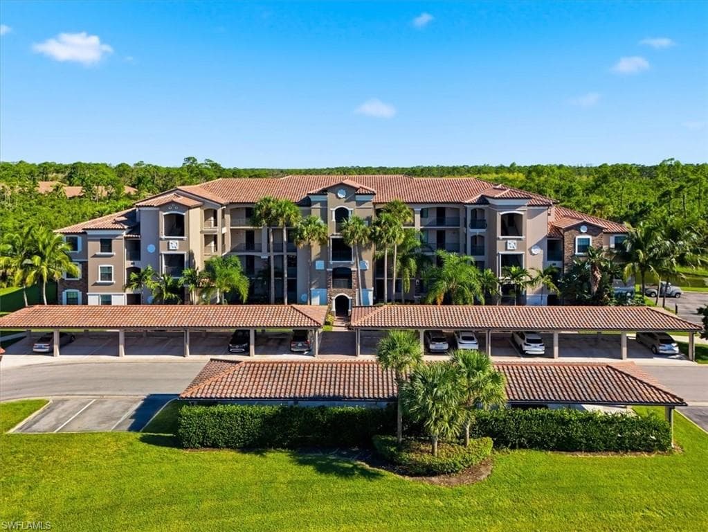 9830 Giaveno Cir #1612, Naples