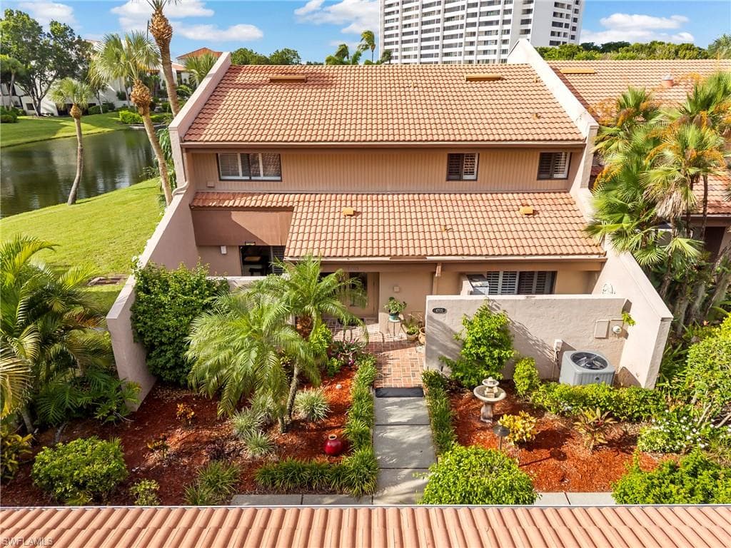 4705 Landings Dr, Fort Myers