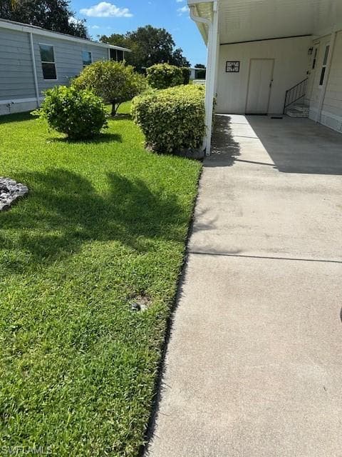 567 Charlemagne Blvd, Naples, photo 3