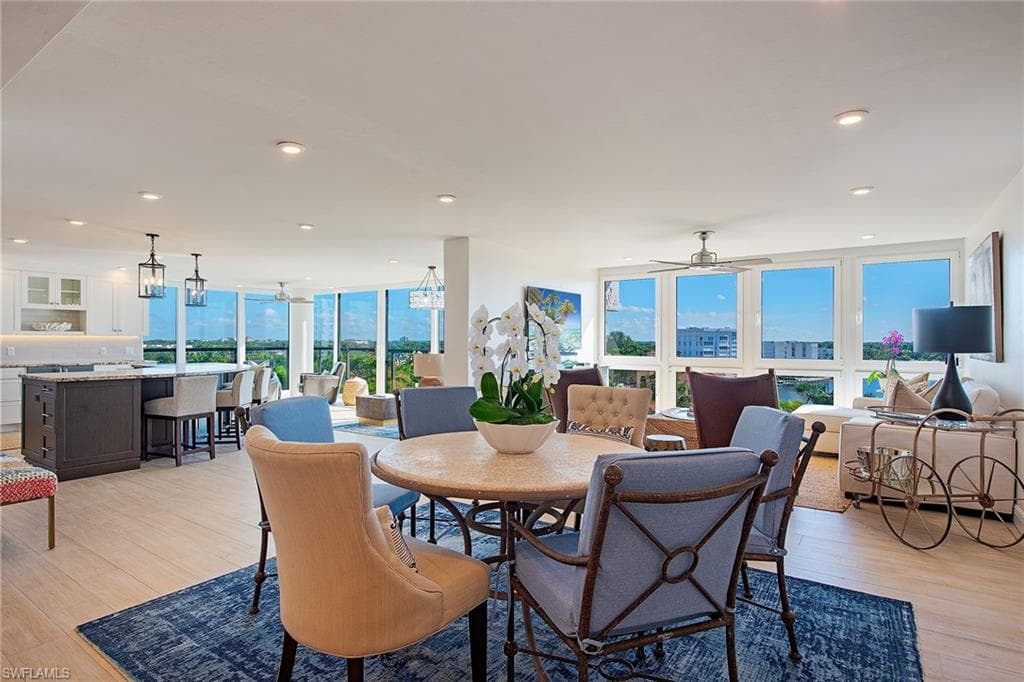 4031 Gulf Shore Blvd #7d, Naples