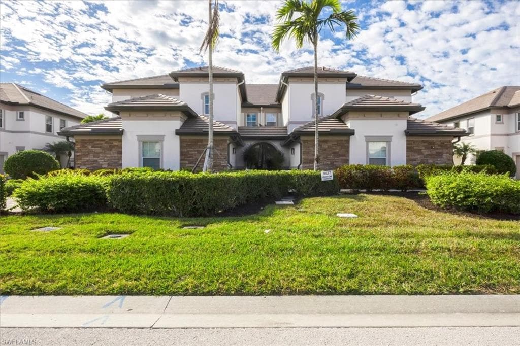 9537 Ironstone Ter #101, Naples, photo 2