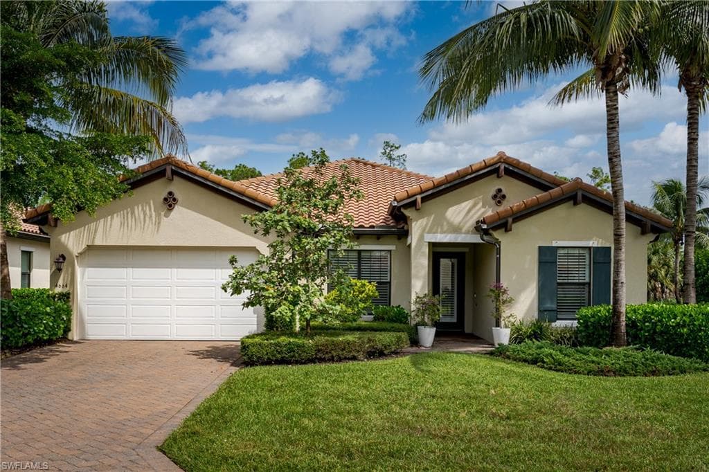 4664 Abaca Cir, Naples
