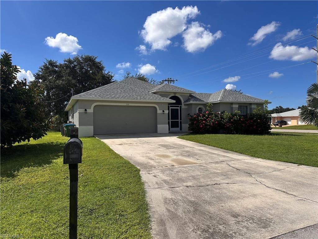 102 39th Ter, Cape Coral, photo 3
