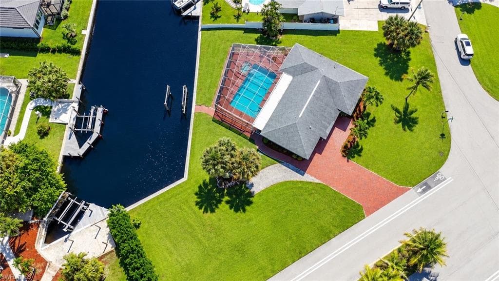 5301 Bayview Ct, Cape Coral