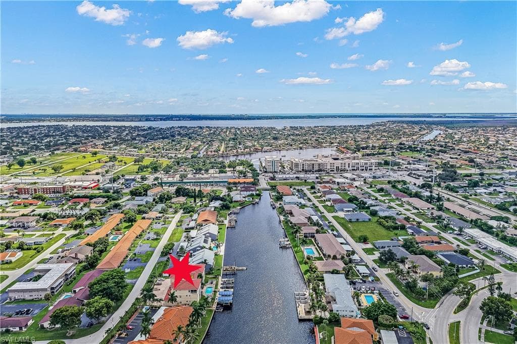 4610 5th Pl #201, Cape Coral, photo 3