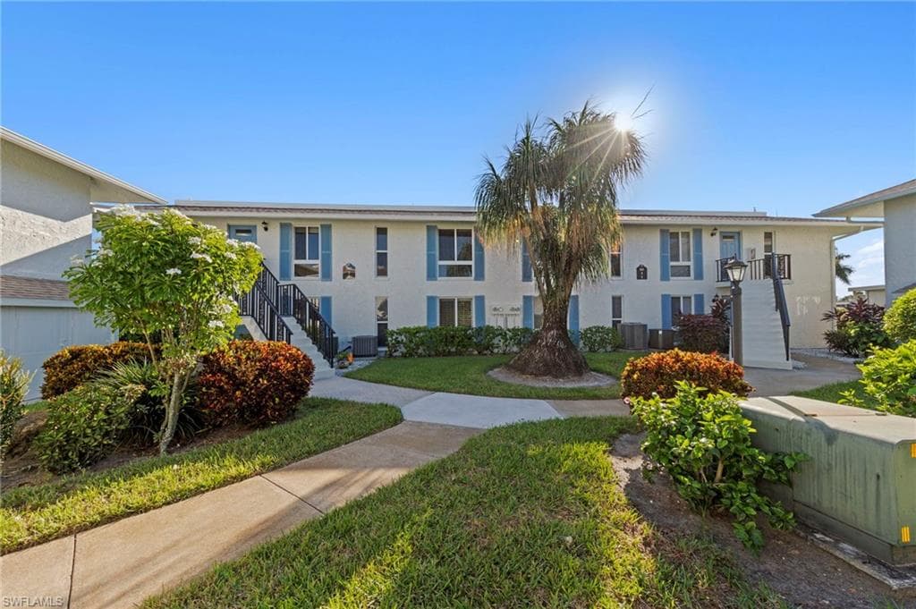 243 Palm Dr #1, Naples