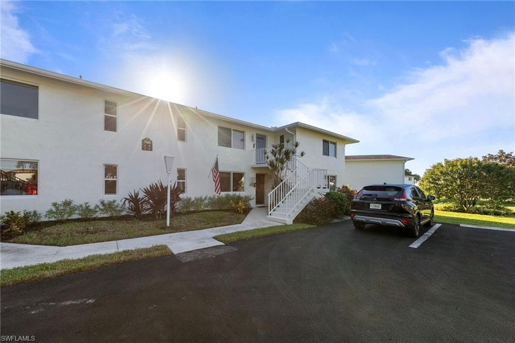 760 Teryl Rd #1, Naples, photo 2
