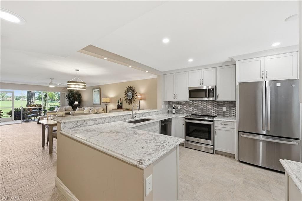 5863 Cobblestone Ln #f103, Naples, photo 2
