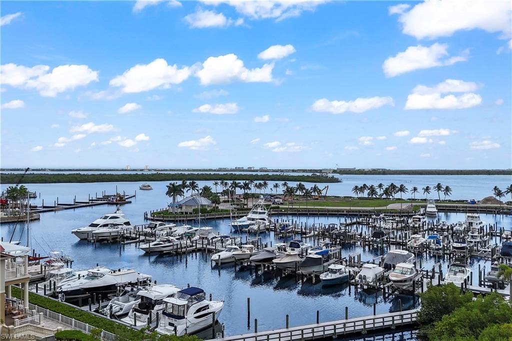 6021 Silver King Blvd #302, Cape Coral