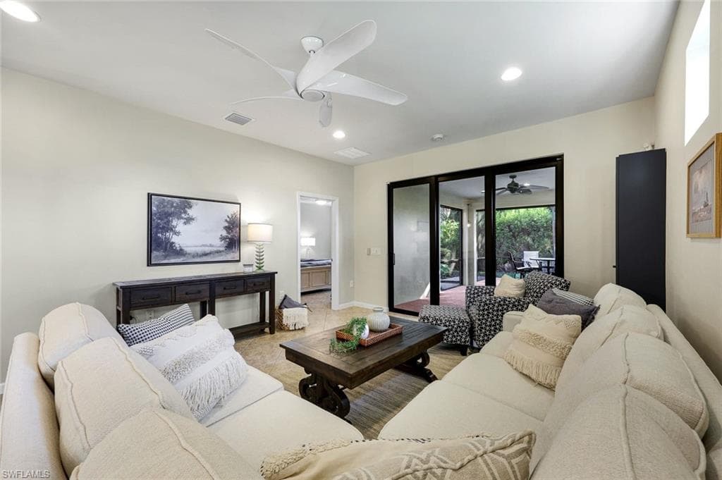 7098 Live Oak Dr, Naples, photo 3