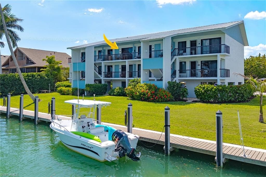 1250 Tennisplace Ct #e33, Sanibel