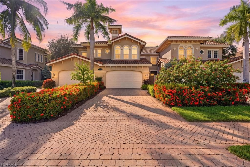 8951 Cherry Oaks Trl #101, Naples