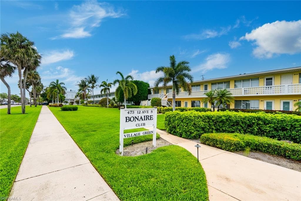 473 12th Ave #b2, Naples