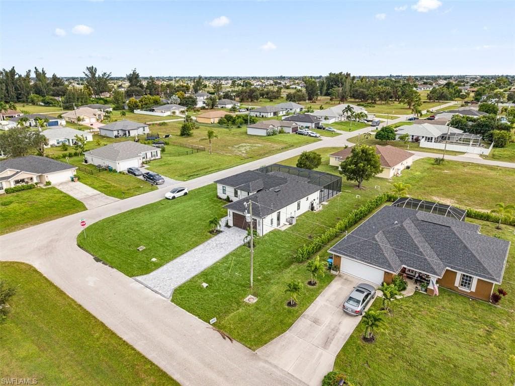 300 18th St, Cape Coral, photo 3