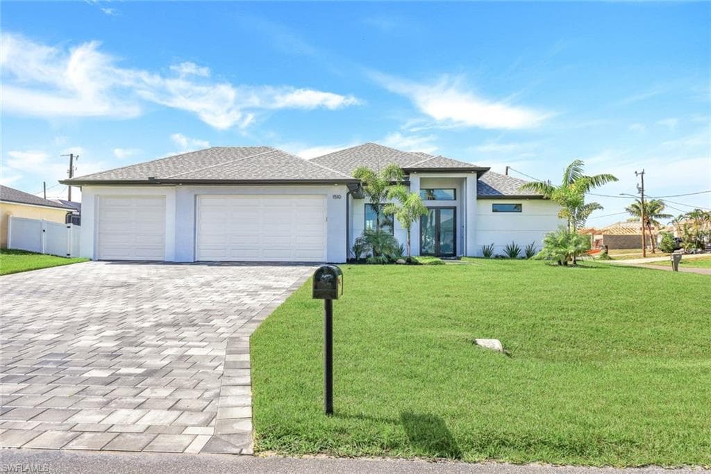 1510 4th St, Cape Coral