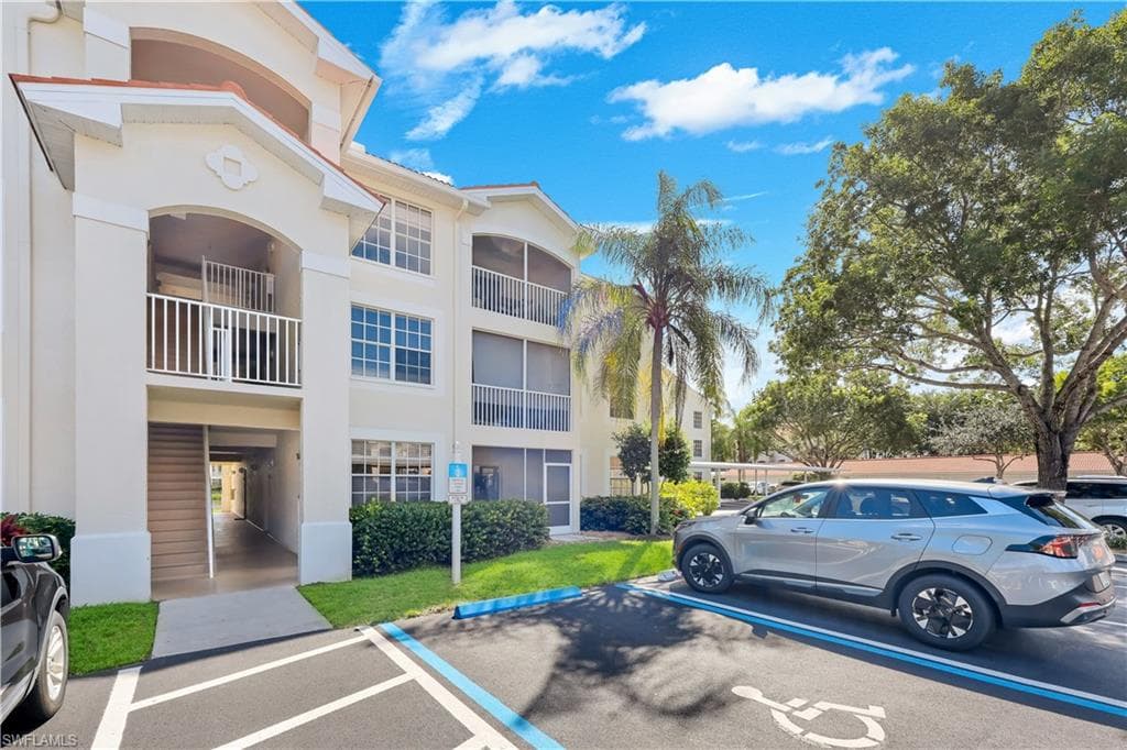 4630 Saint Croix Ln #812, Naples, photo 2