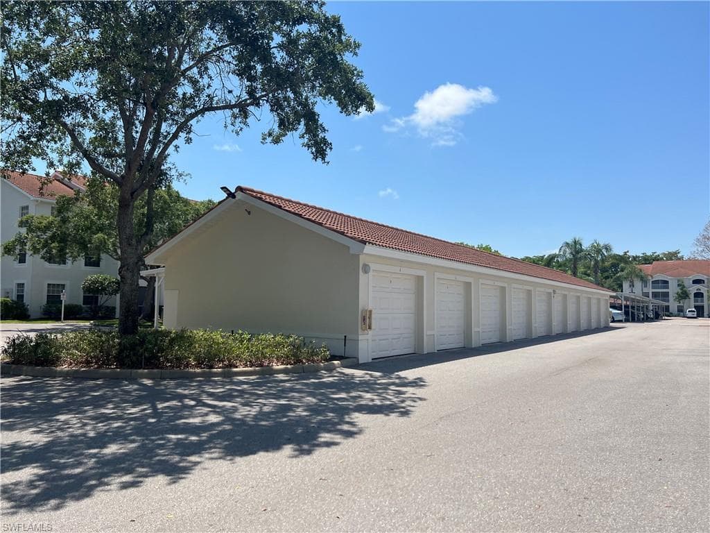 4620 Saint Croix Ln #925, Naples, photo 2