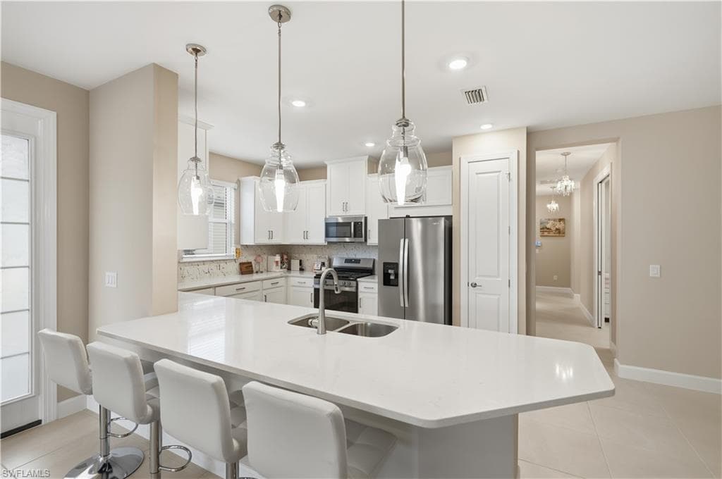 15521 Vittorio St, Naples, photo 3