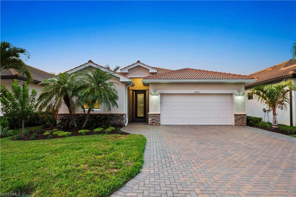 10592 Pistoia Dr, Fort Myers, photo 2