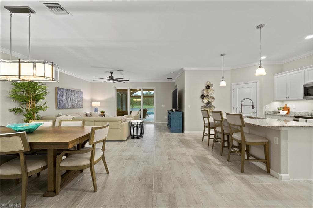 10592 Pistoia Dr, Fort Myers, photo 3